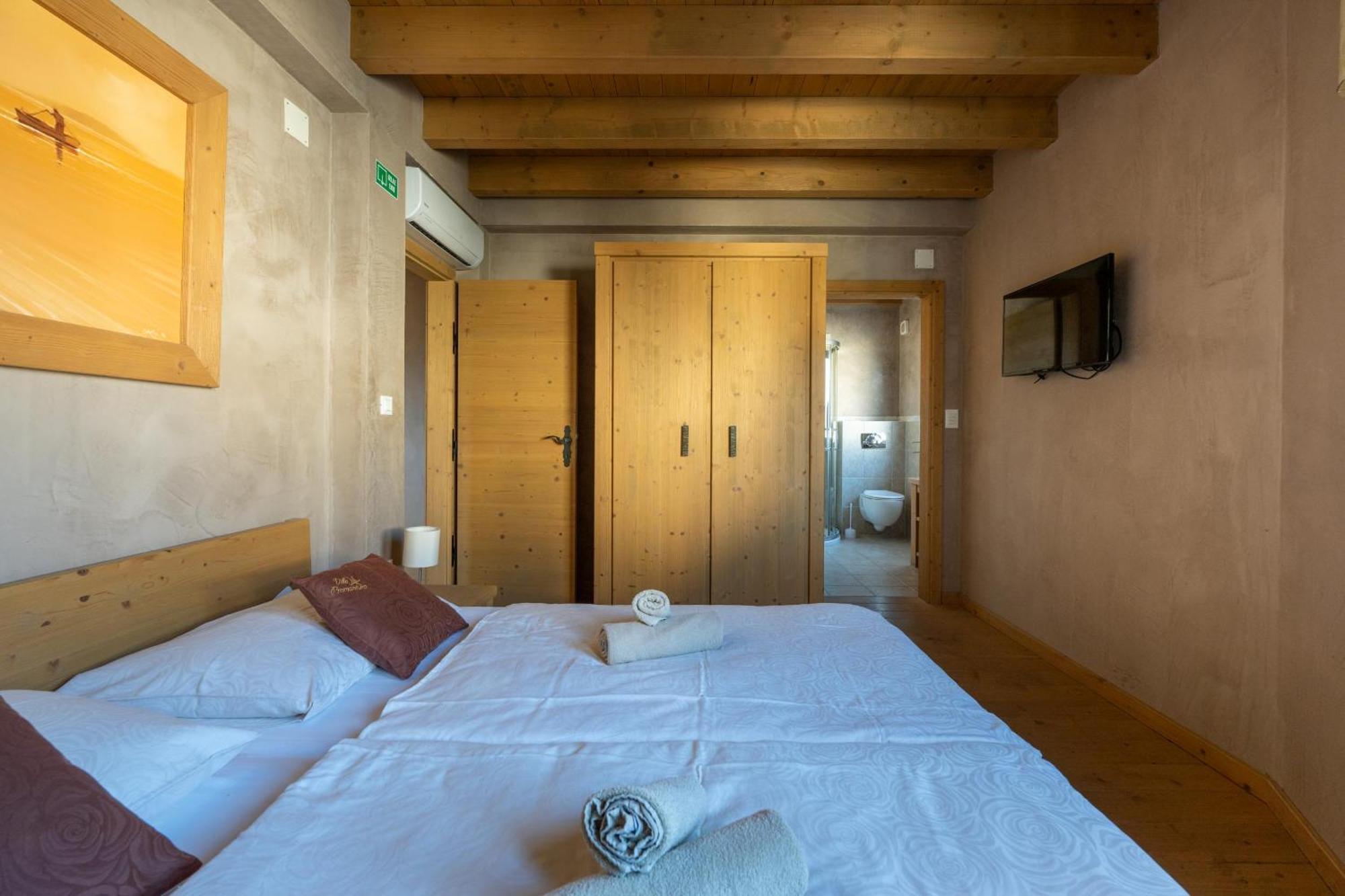 6-Bedroom Villa Chiara With Sea View بريمونتيرا المظهر الخارجي الصورة