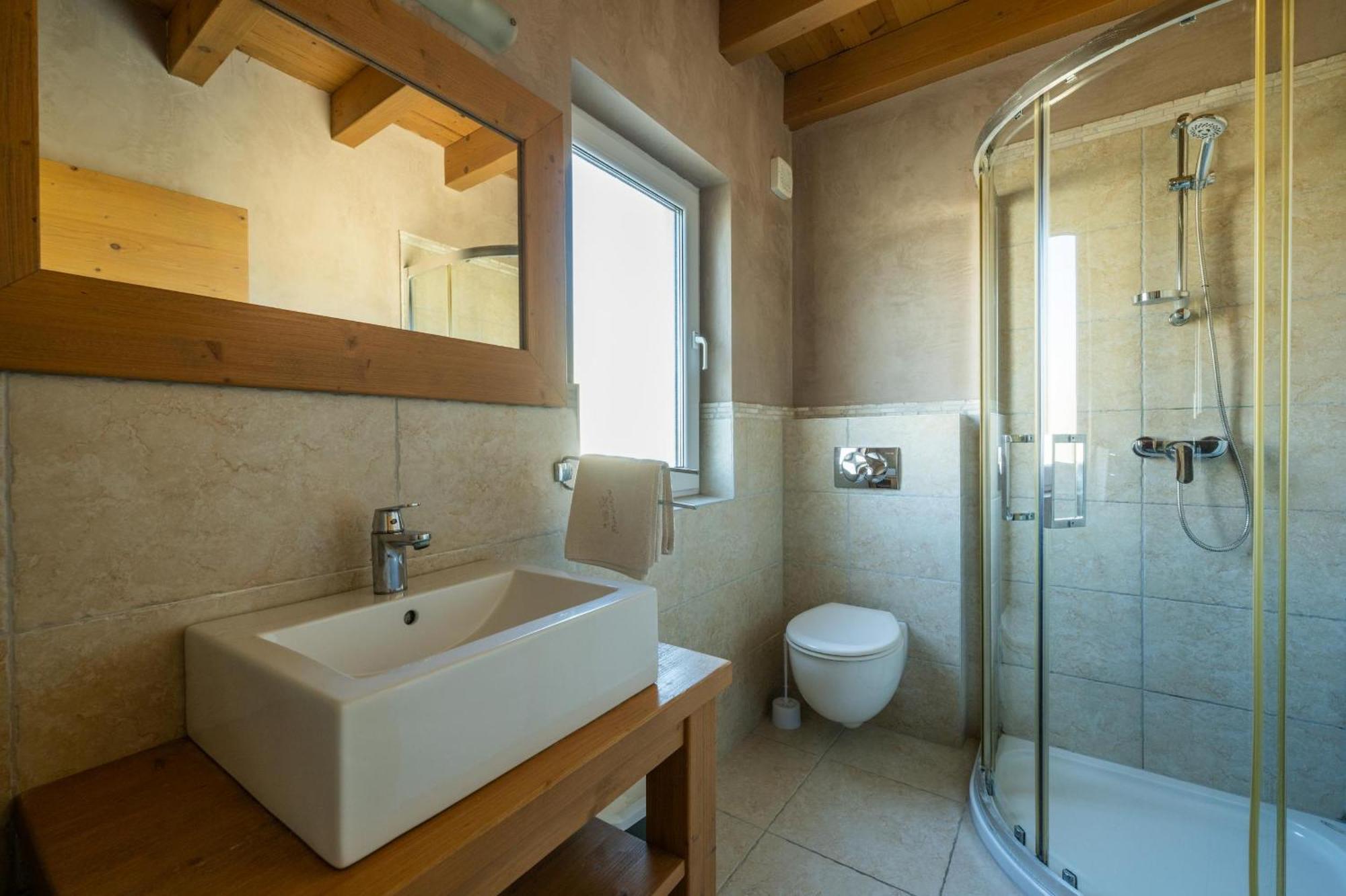6-Bedroom Villa Chiara With Sea View بريمونتيرا المظهر الخارجي الصورة