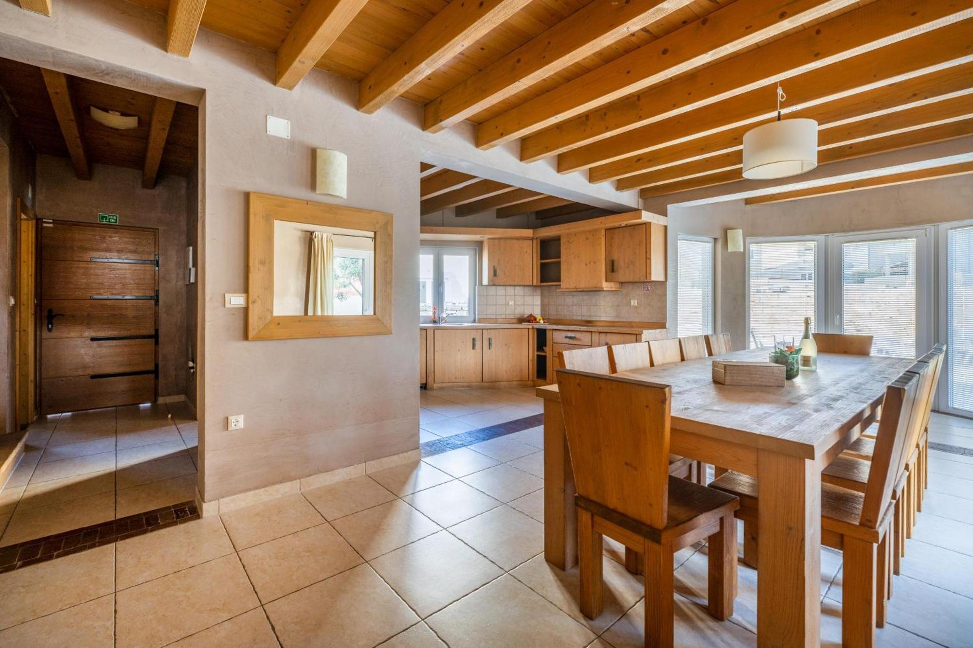 6-Bedroom Villa Chiara With Sea View بريمونتيرا المظهر الخارجي الصورة
